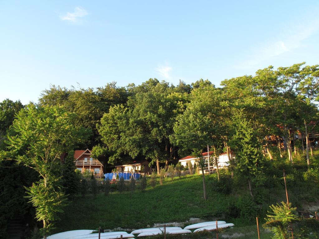 Osrodek Wczasowy Zloty Dab - Domki Hotel Miedzyzdroje Exterior foto
